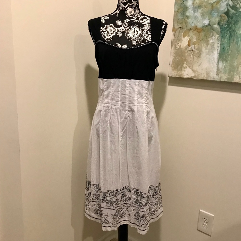 Dress Barn Women’s 2PC  Short Sleeve Jacket